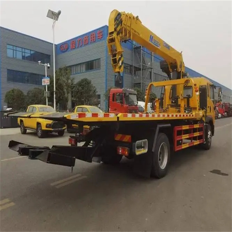 大竹附近小随车吊出租电话，轻松解决搬运烦恼