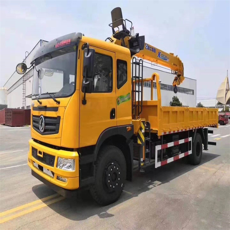 大竹附近找一辆随车吊出租