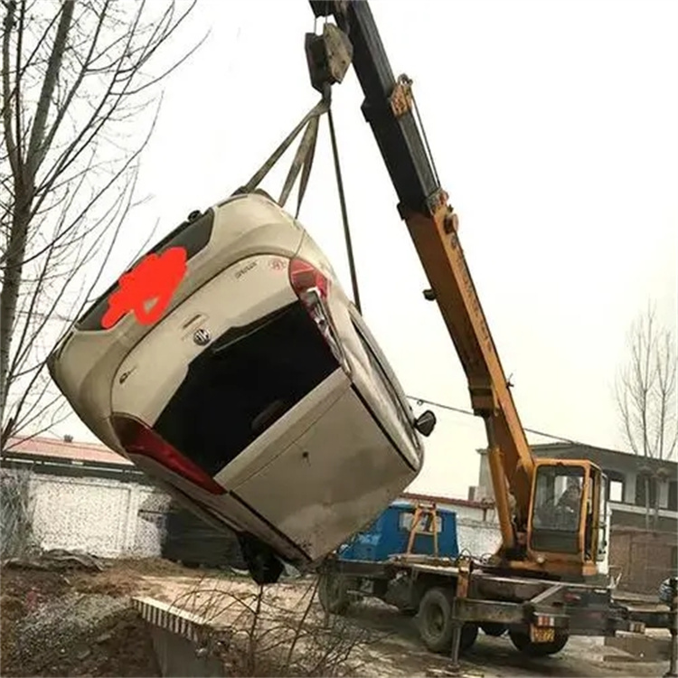 大竹随时待命，吊车24小时道路救援服务全解析